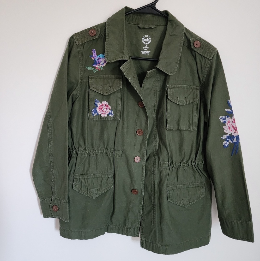 Green Jacket - Picture 4 of 14